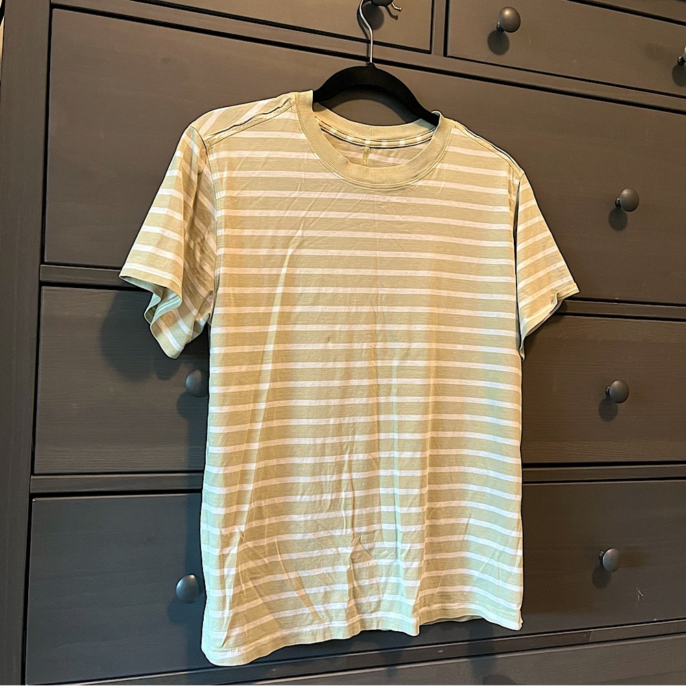 All Yours Tee (Lululemon, with tag)